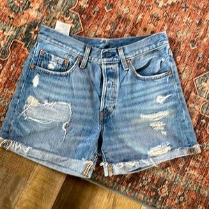 Levi’s rigid cut offs. Size W27.